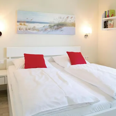 Pet Friendly In With Kitchen Holiday home Dagebuell